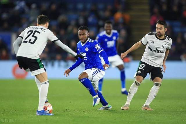 雄鹿胜活塞7连胜晋级淘汰赛 骑士送奇才15连败